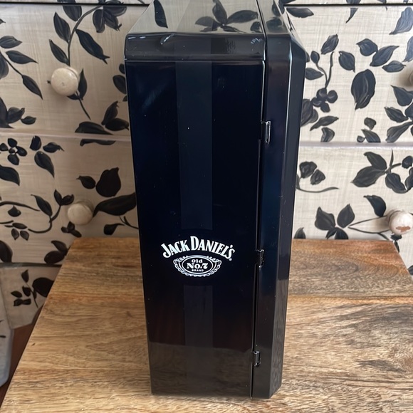 🖤JACK DANIEL’S Tin Container - Picture 3 of 5